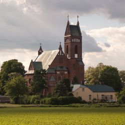 kosciol strzelce sw trojcy